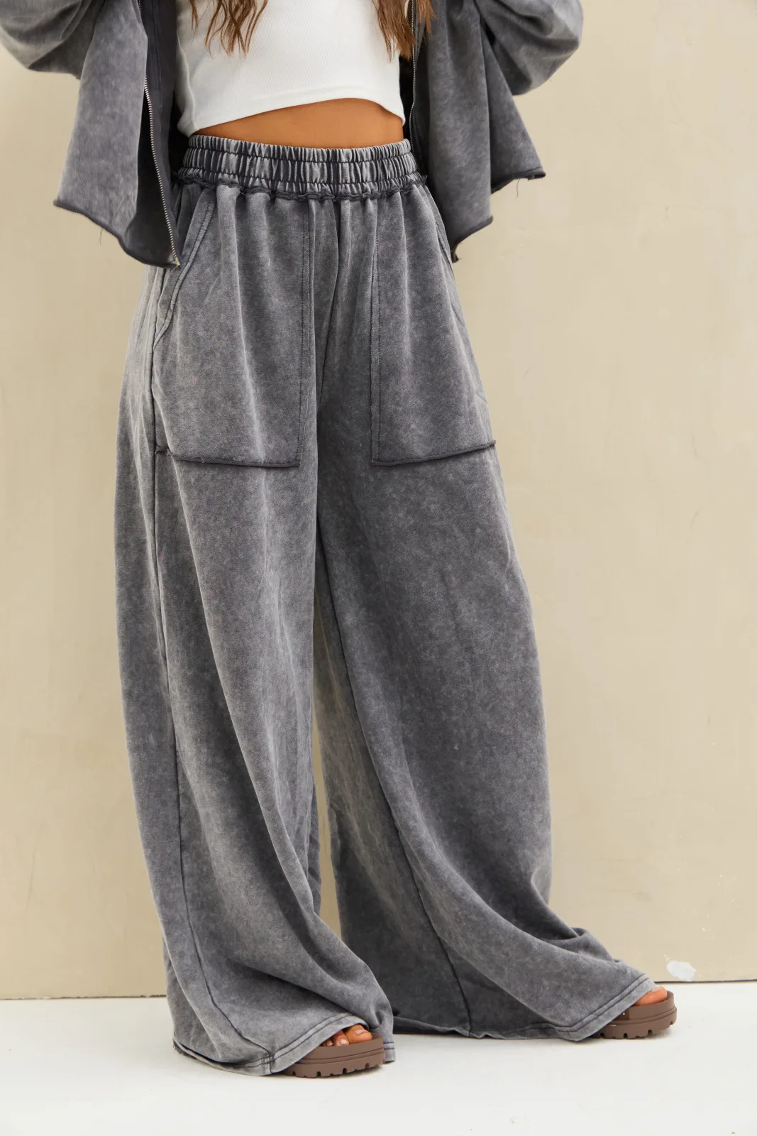 Pantalon Acid Wash Gris