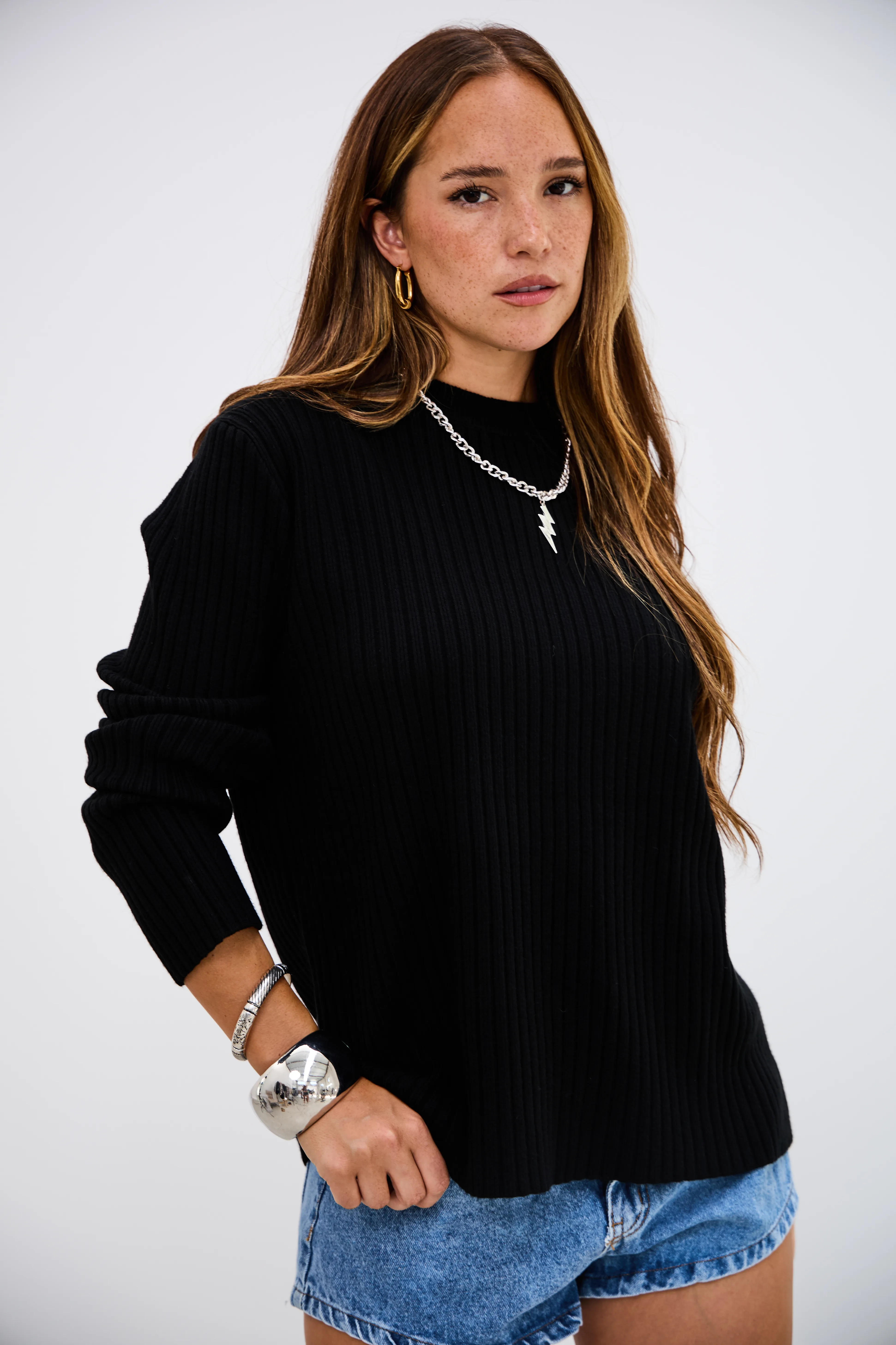 Sweater Alegria Negro L26-3353