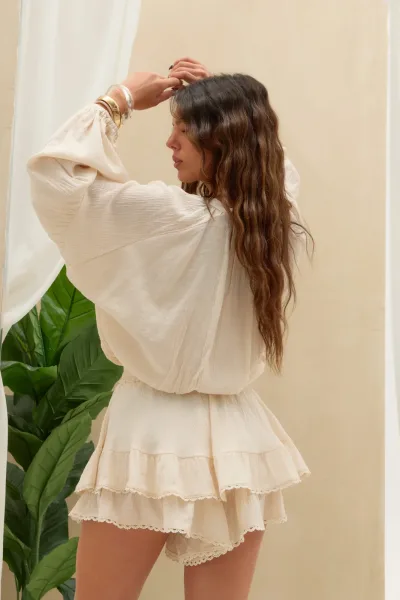 Blusa Globo Botones Crudo