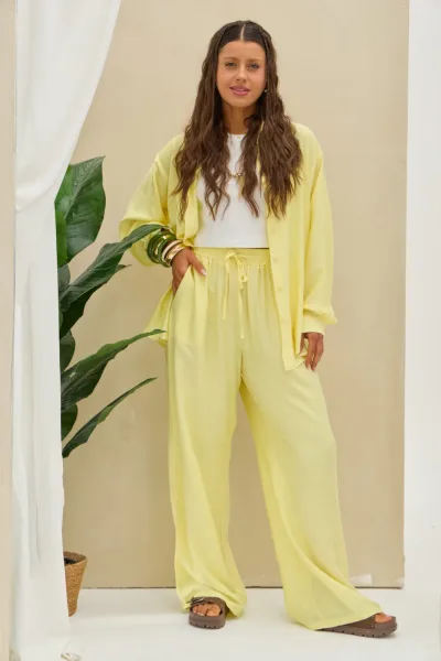 Pantalon Liso Amarillo