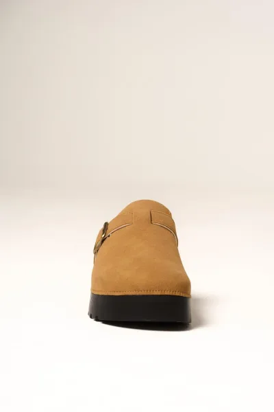 Zueco Alto Camel YY-01