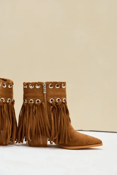 Texana Saloon Camel