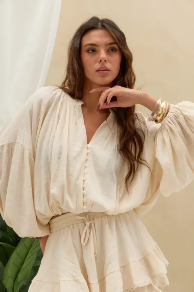 Blusa Globo Botones Crudo