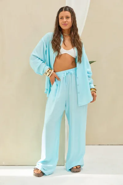 Pantalon Liso Celeste