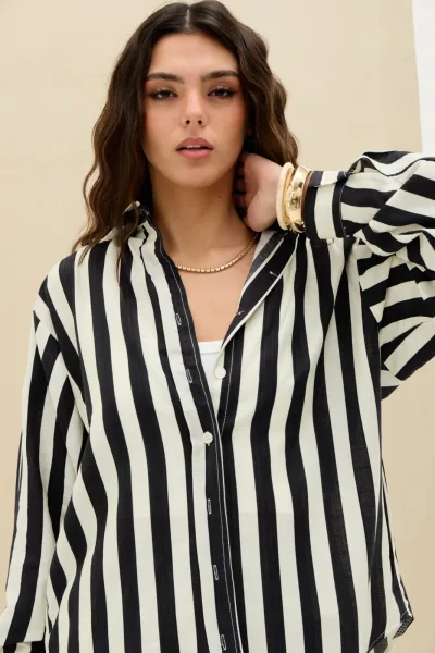 Camisa Rayas Negro