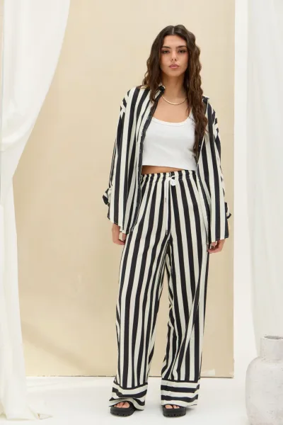 Pantalon Rayas Negro