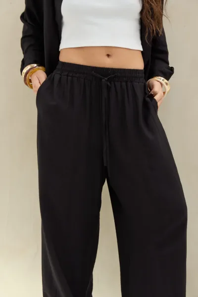 Pantalon Liso Negro