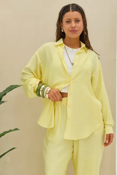 Camisa Lisa Amarillo
