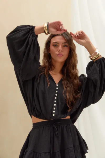 Blusa Globo Botones Negro
