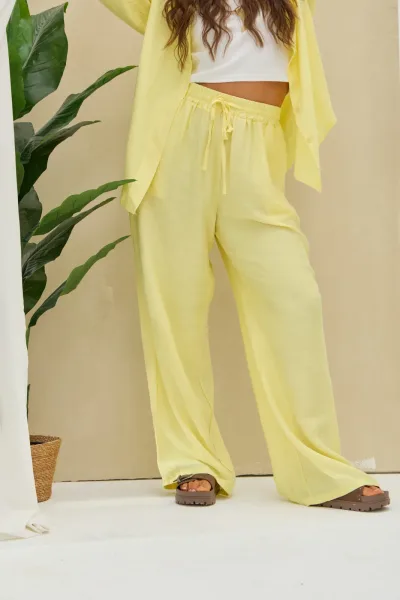 Pantalon Liso Amarillo
