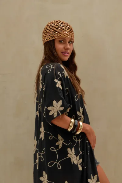 Kimono Bordado Negro