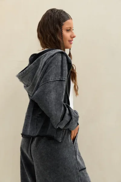 Campera Acid Wash Negra