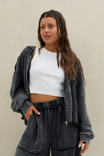 Campera Acid Wash Negra