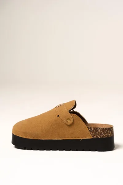 Zueco Alto Camel YY-01