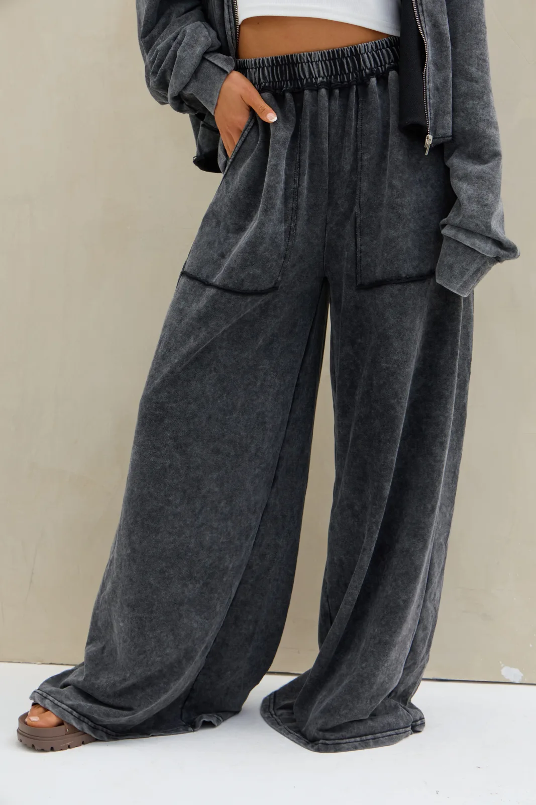 Pantalon Acid Wash Negra