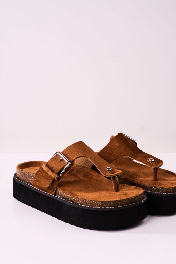 Sandalia Flatform Flip Camel - Imagen 2