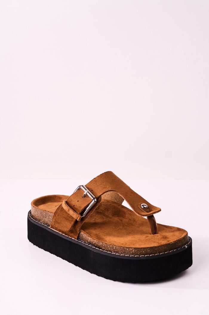 Sandalia Flatform Flip Camel - Imagen 5