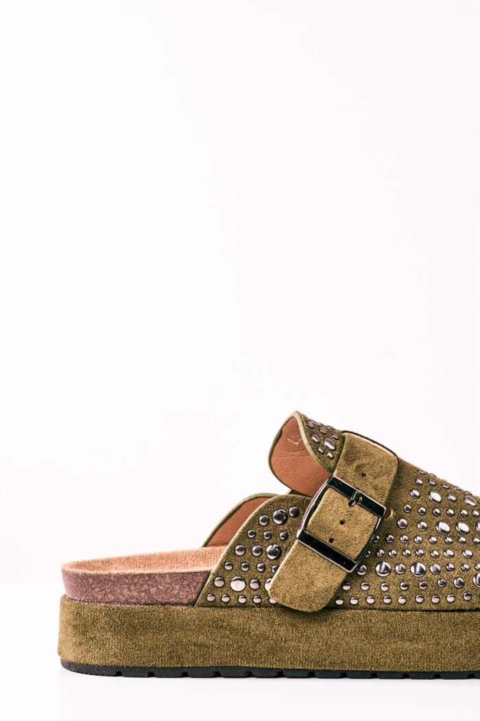 Zueco Straddy Tachas Verde - Imagen 2