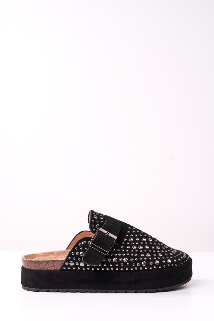 Zueco Straddy Tachas Negro