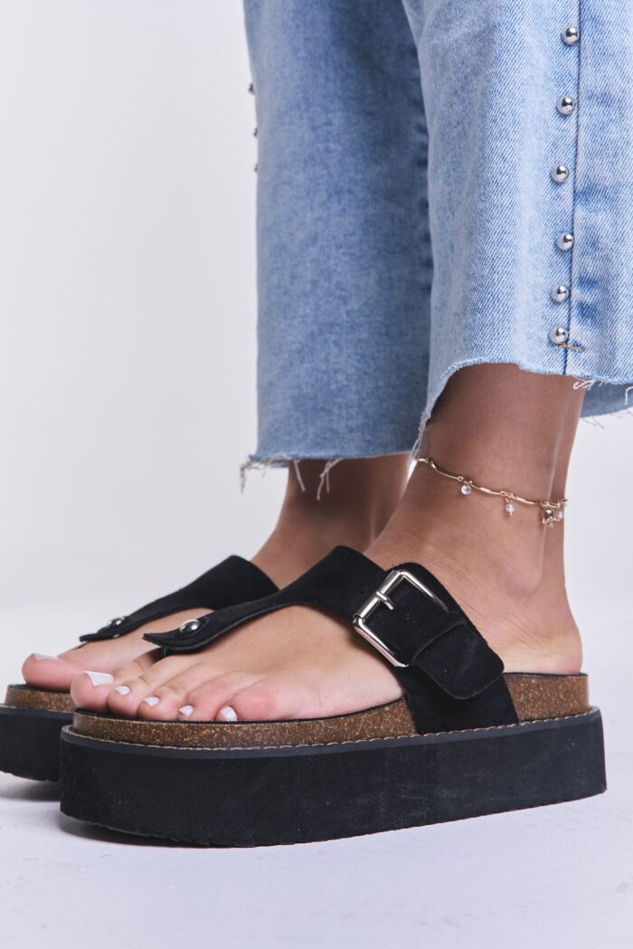 Sandalia Flatform Flip Negra - Imagen 3
