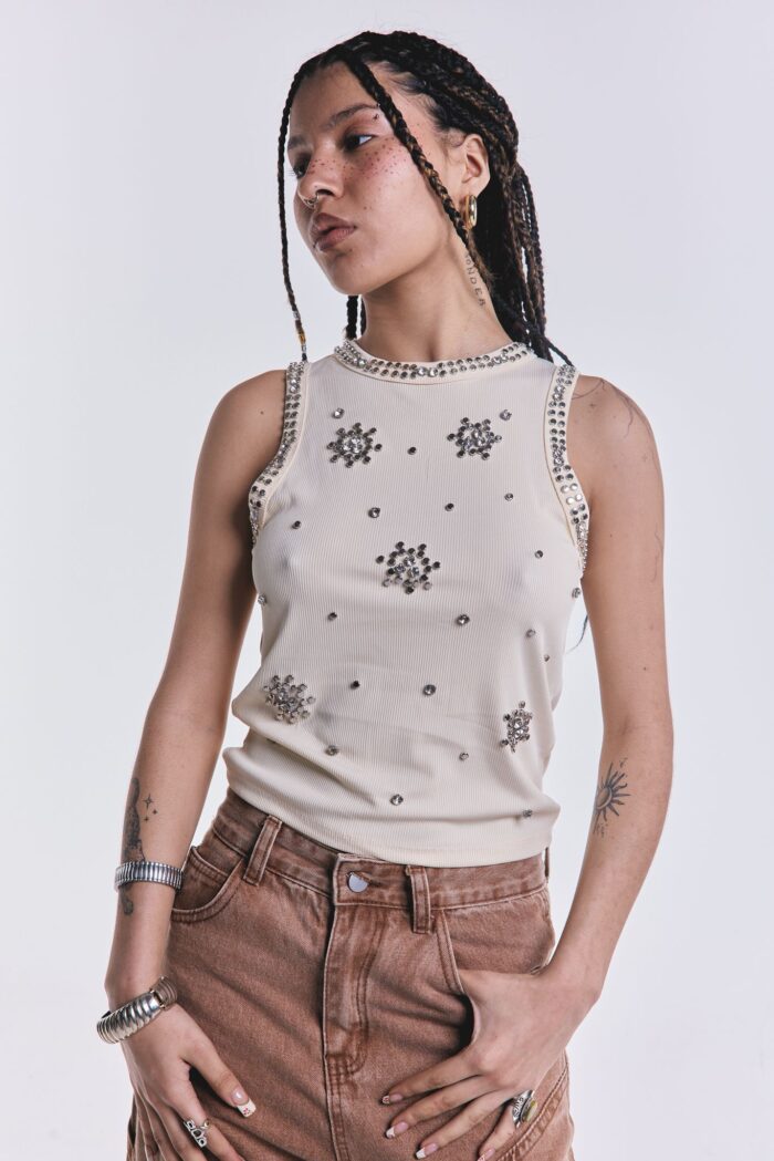 Musculosa Dripp Tachas Crudo - Imagen 2
