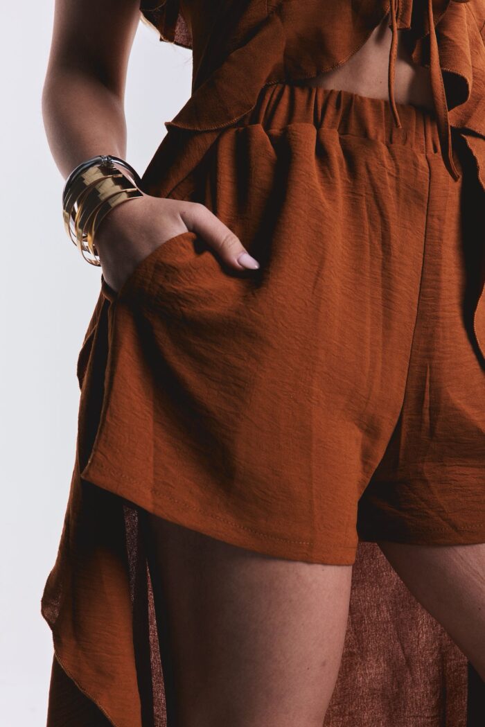 Short Volver  Camel - Imagen 4