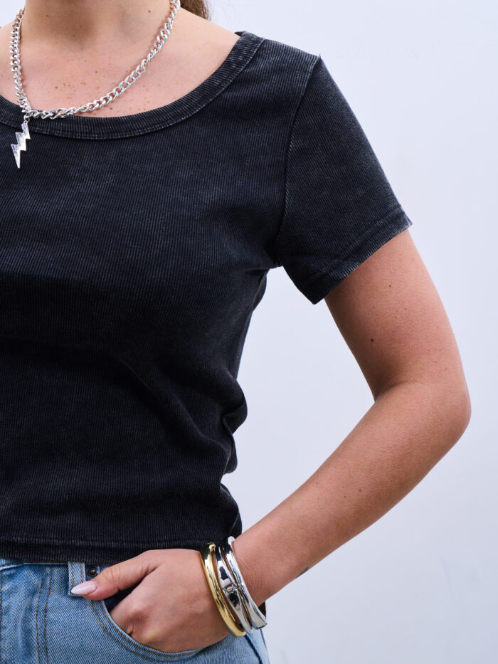 Remera Eclipse Negro