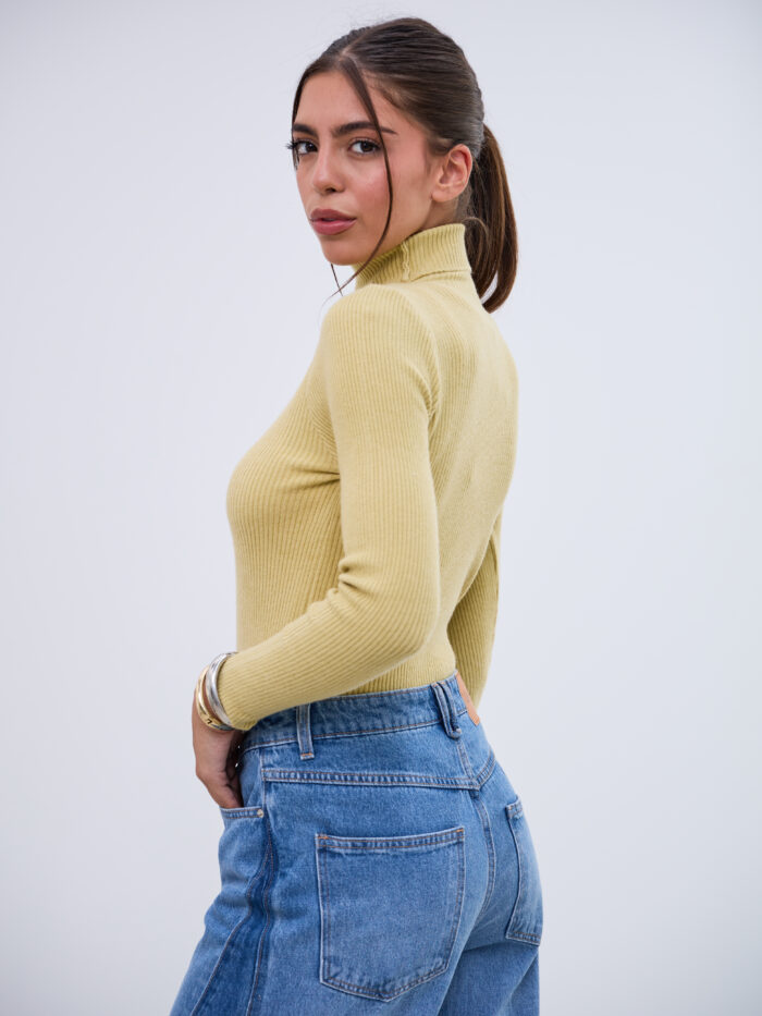 Polerita Cuello Latido Pistacho L26-3365