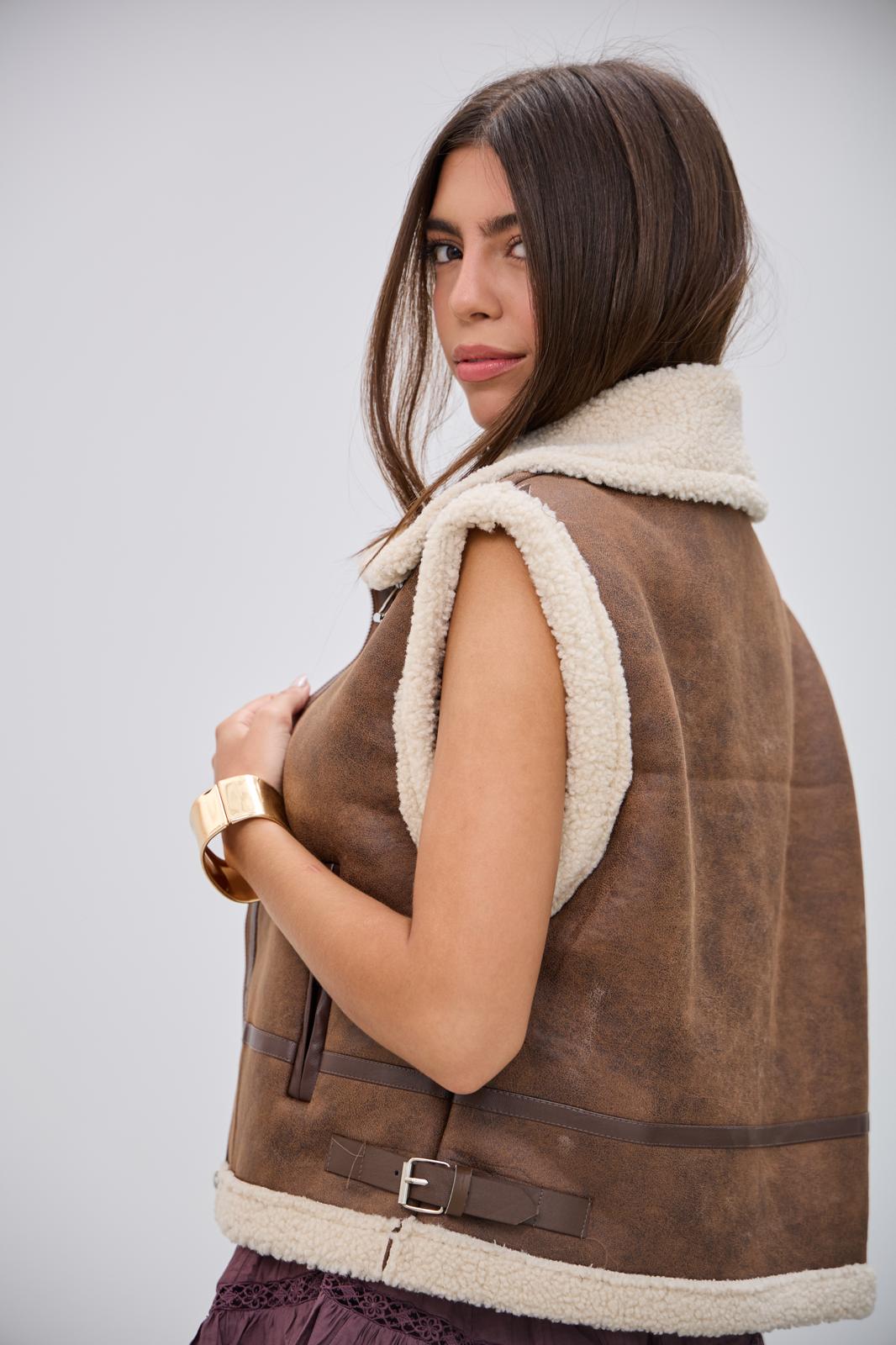 Chaleco Control Camel L26-3349 - Imagen 5