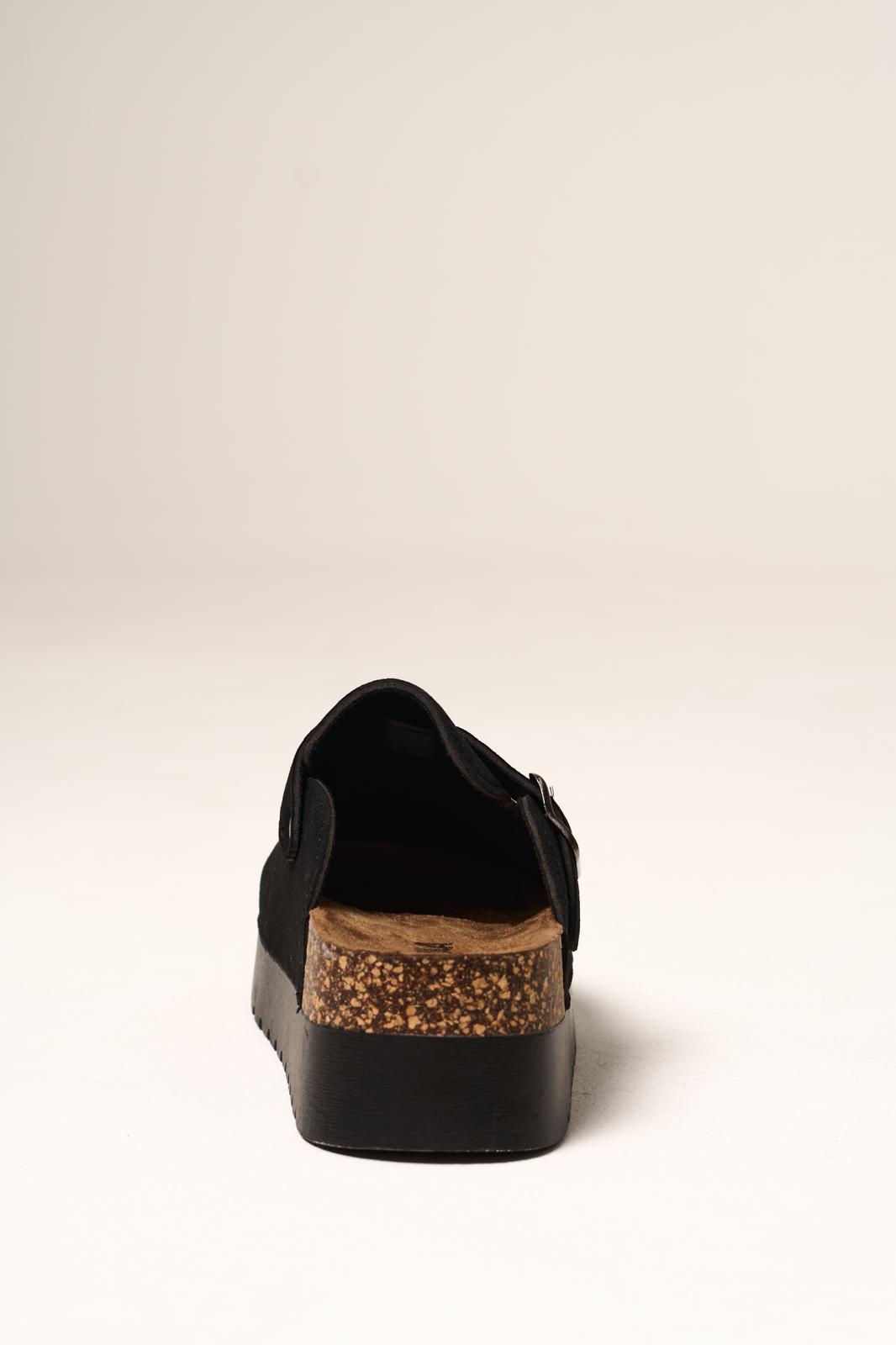 Zueco Alto Negro YY-01 - Imagen 3